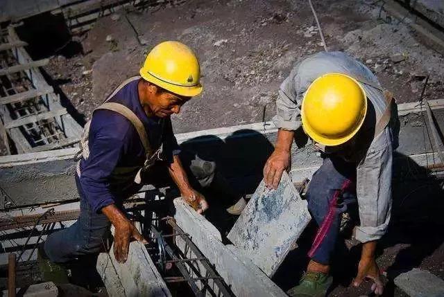 一天600元招不到人:广州制衣厂岗位工人空缺70000人!