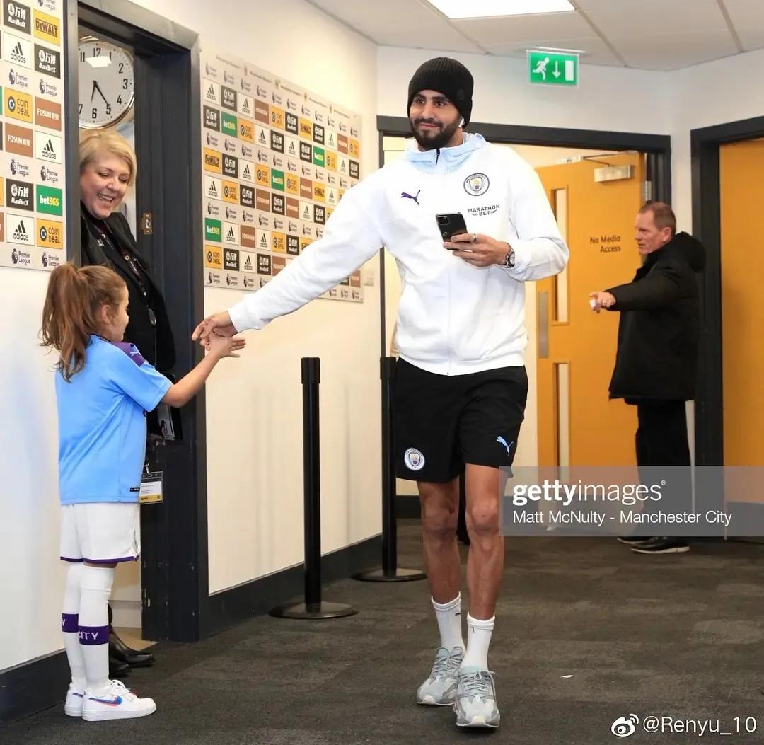 球星有大脚骨吗,球星也有温柔的一面