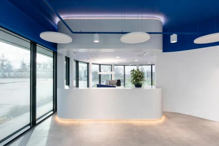 办公室装修32款极简前台,办公室装修前台背景墙怎么选