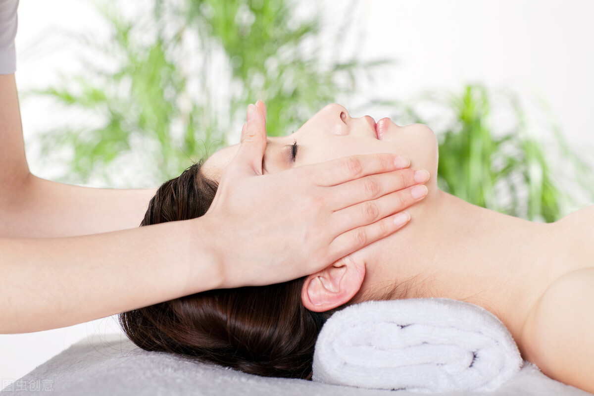 在小区开美容工作室合法吗,现在开美容祛痘店好做吗