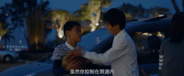 娉洰濂冲ぇ瀛︾敓,濂冲ぇ瀛︾敓缁欏濡堟墦鐢佃瘽鍝垚娉汉