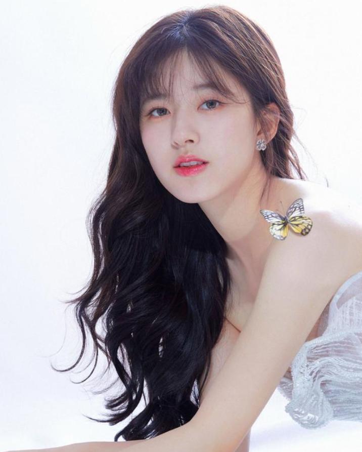 毛戈平给赵露思化妆,毛戈平给赵露思化妆视频