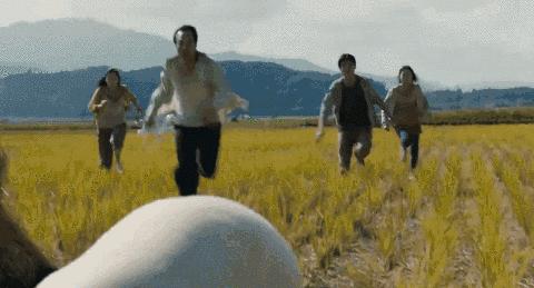 脑路清奇,日本搞笑灾难片《生存家族》,向你讲述停电后的世界…