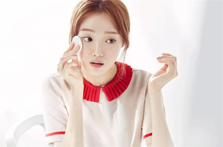 防晒和隔离霜,防晒霜和隔离到底应该先涂哪一个