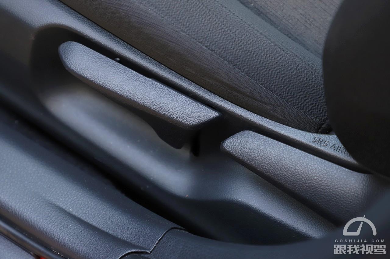 高性价比19款丰田凯美瑞用车体验,全新一代丰田凯美瑞油耗是亮点