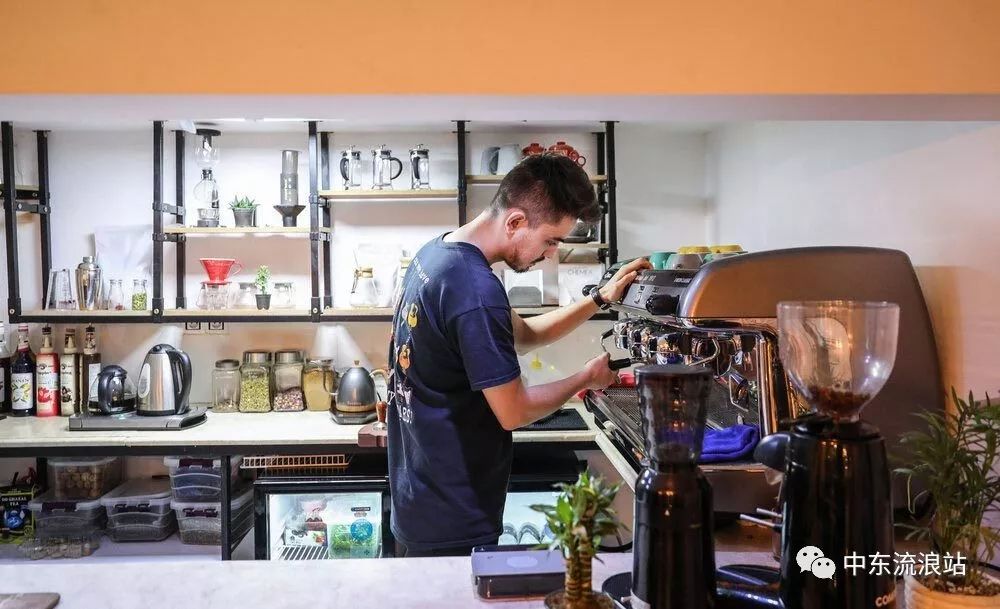 伊朗首都德黑兰开咖啡厅,伊朗德黑兰开咖啡馆