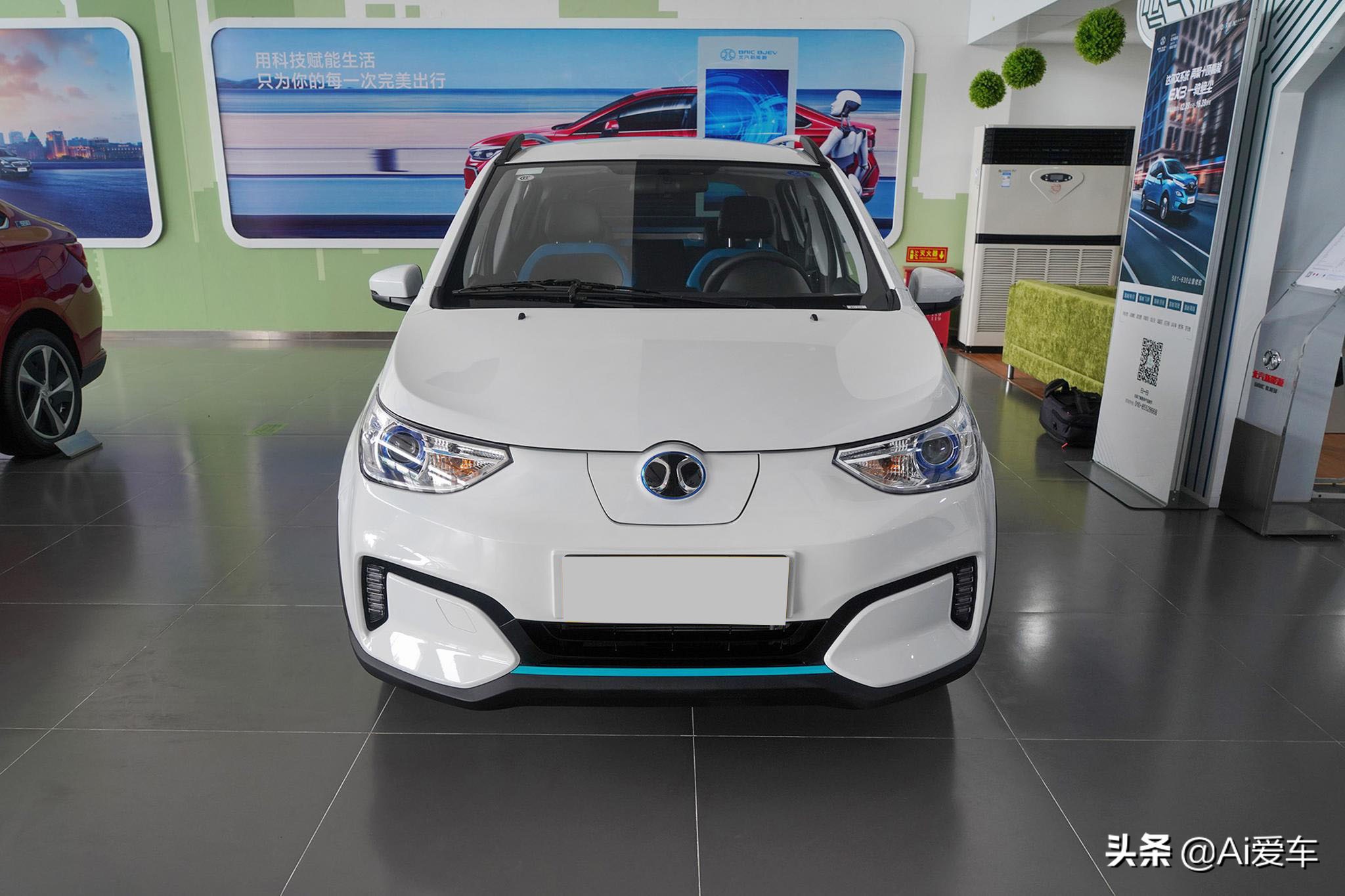 便宜省油电动汽车续航里程长,便宜好养的代步车