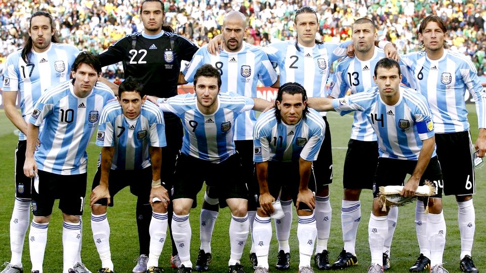 各国家队足球历史最佳阵容,各国足球历史最佳阵容pk