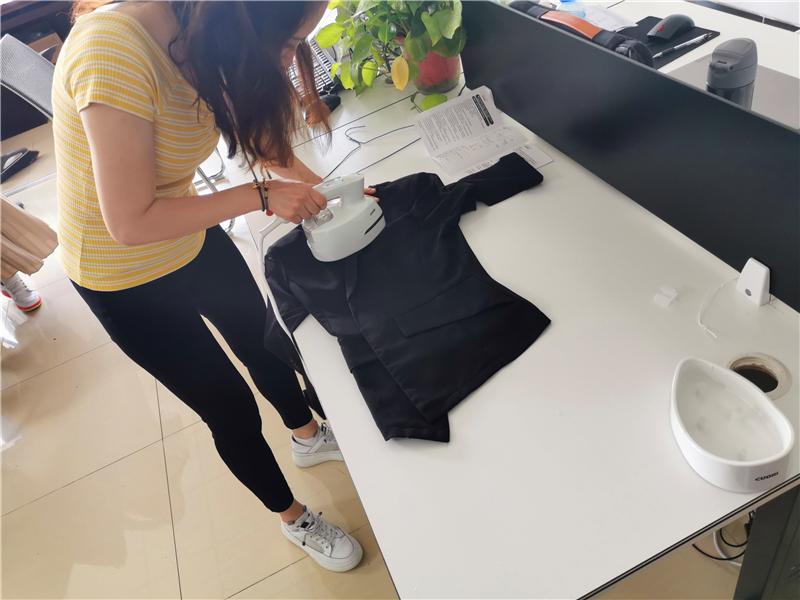 便携式熨烫机如何熨衬衫,衣服起皱哪款熨烫机好