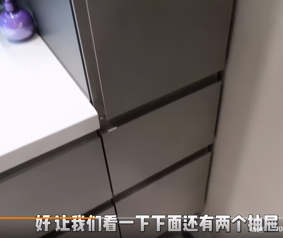 独立衣帽间洗澡间,衣帽间鞋子收纳柜轻奢房间