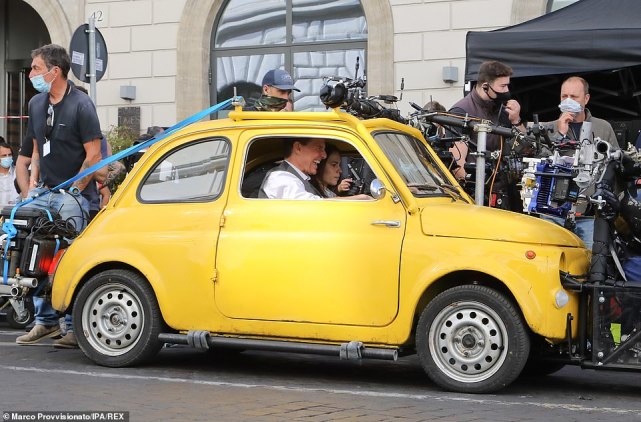 57岁阿汤哥打扮,60岁阿汤哥最新视频