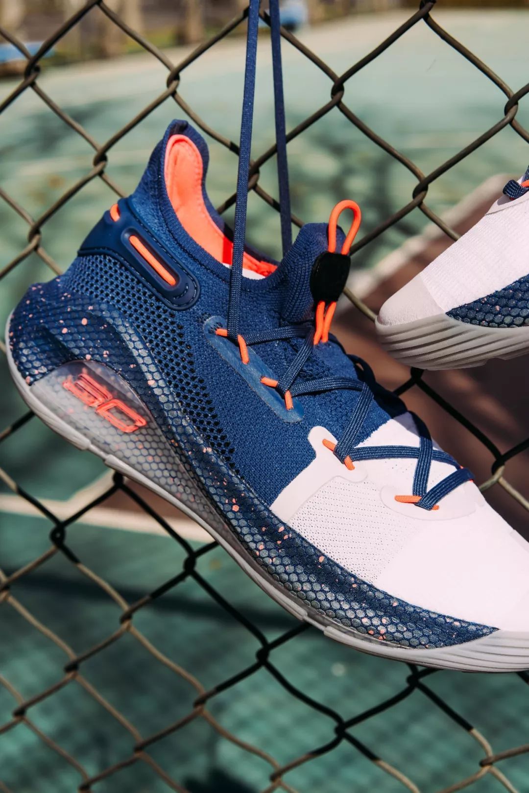 三十而逆——回顾StephenCurry的生日版战靴