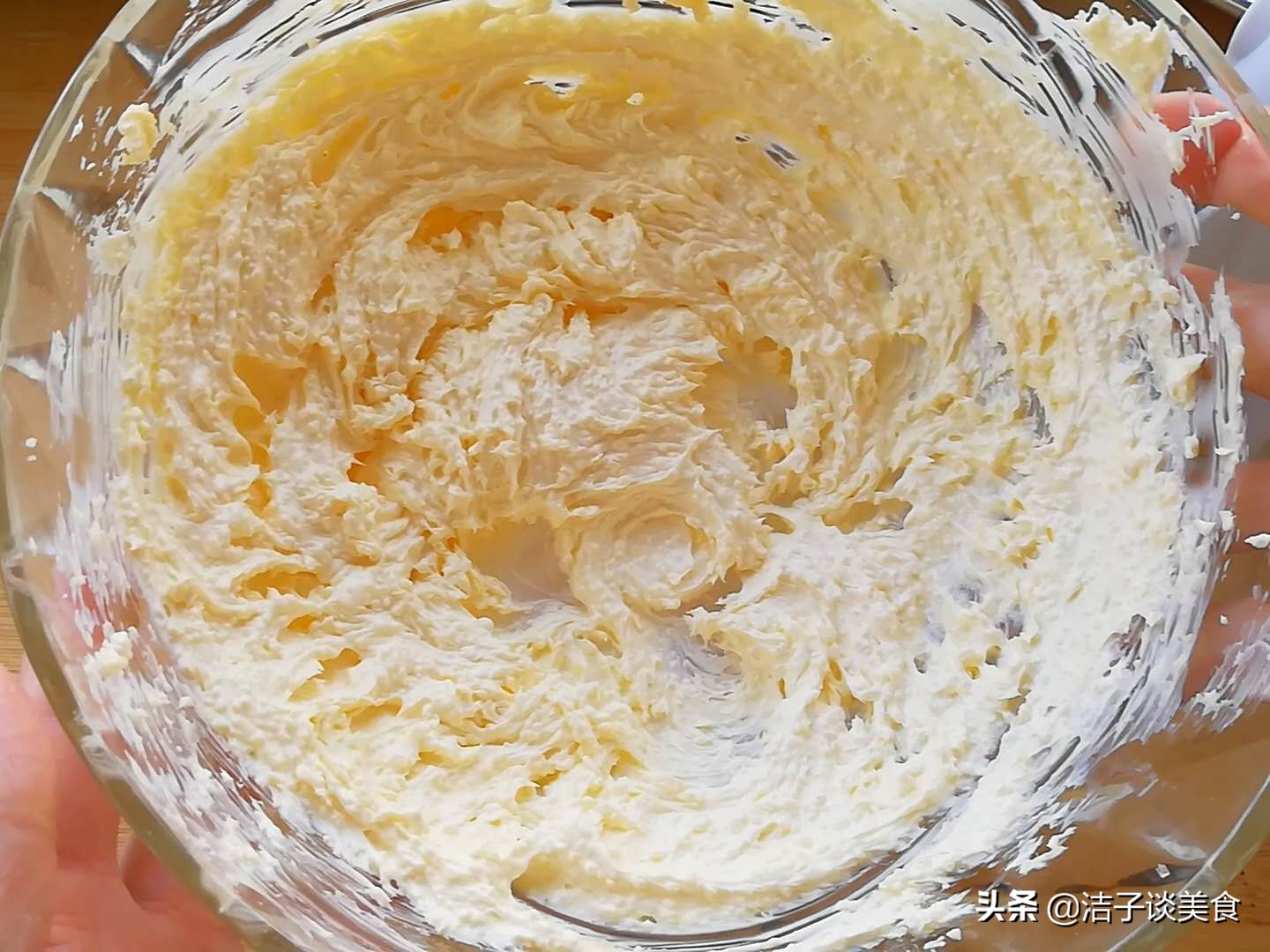 酥软玛格丽特饼干配方,酥到掉渣的玛格丽特饼干怎么做