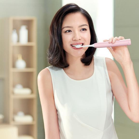 飞利浦电动牙刷刷牙时不震动,能做到正确刷牙的电动牙刷