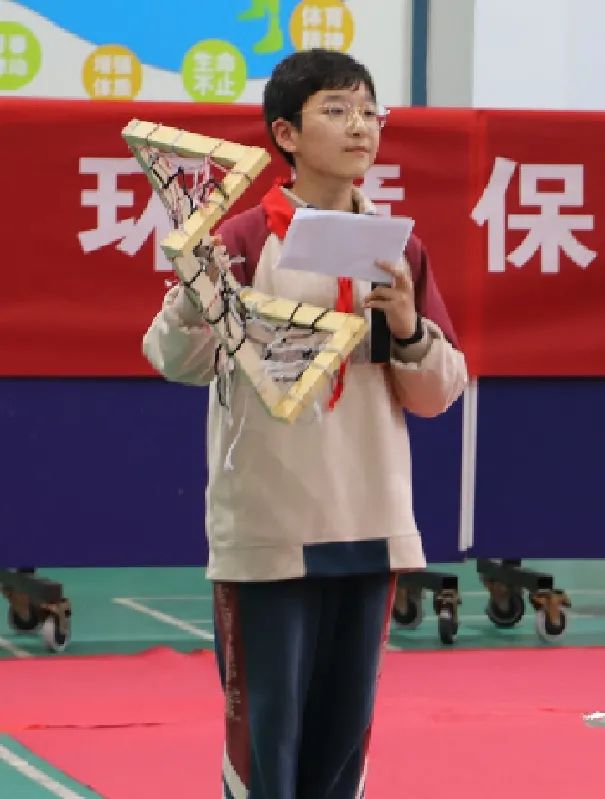 学会垃圾分类变废为宝,小学垃圾分类变废为宝宣传报道