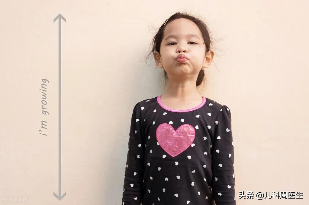 孩子身高长得慢,不都是缺钙,多数爸妈没重视,误了娃一辈子