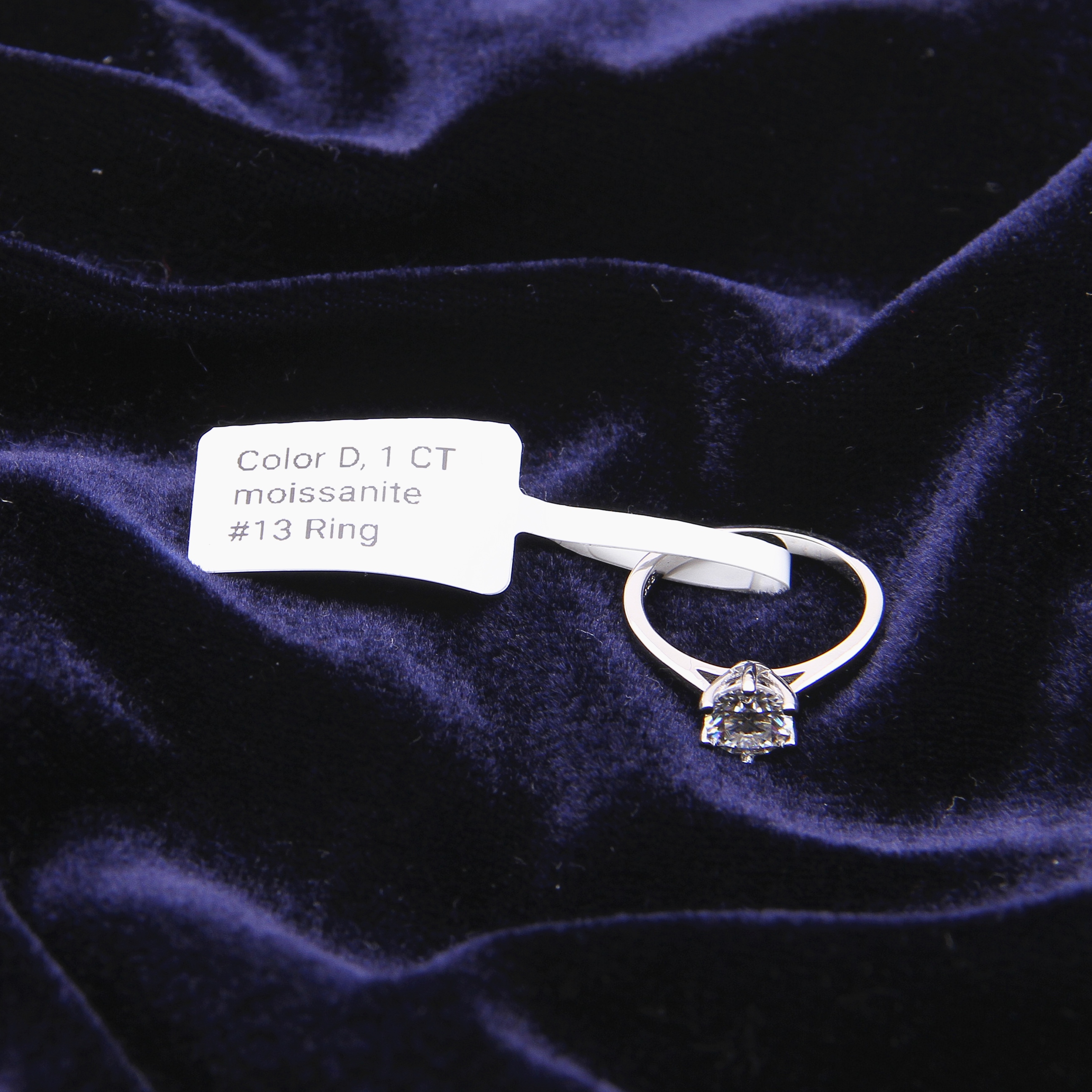 简单款克拉钻的好处,4万预算能买到克拉钻吗