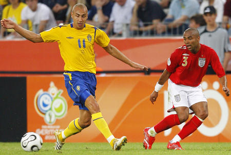 拉尔森瑞典俱乐部,瑞典拉尔森曼联进球视频