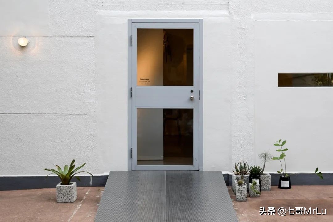 红遍日本潮流圈的「买手界宜家」，究竟有什么魔力？