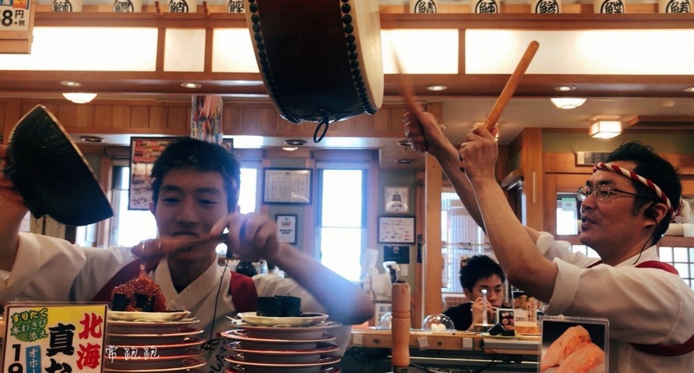 港口风情街美食,北海道美景旅游美食攻略