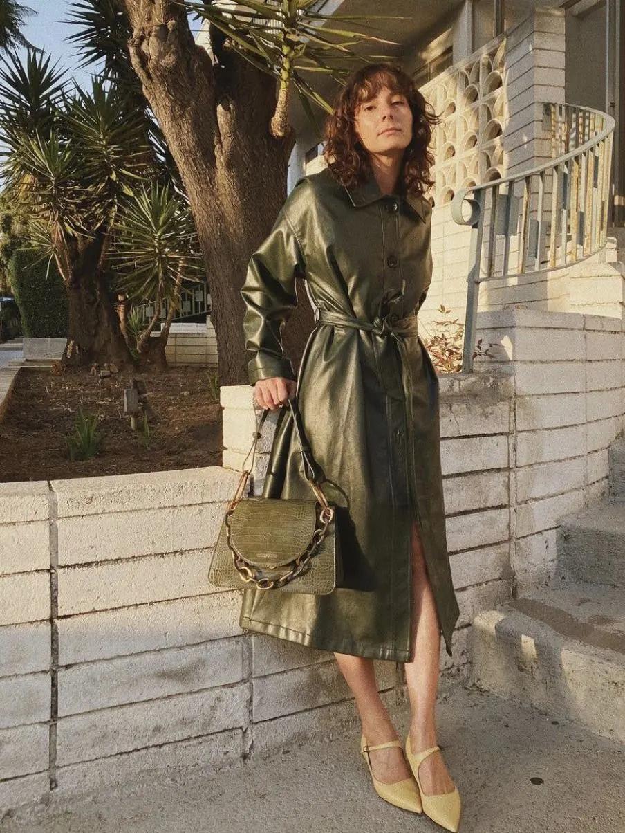 春天来了推荐一条成熟风的连衣裙,春季值得选择的几款连衣裙美到爆