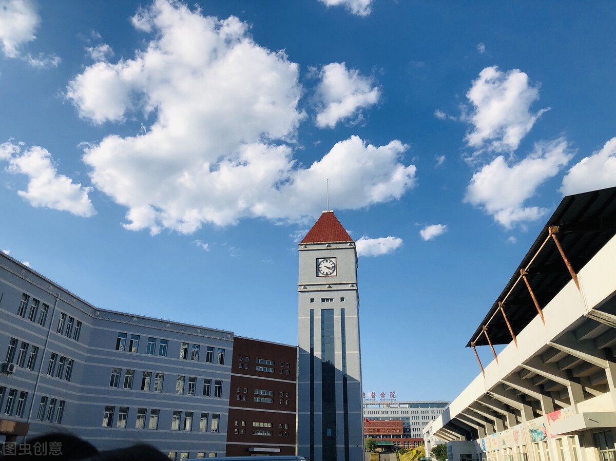 实习并不是专科学生唯一的出路,不想实习的话,考虑这4个出路