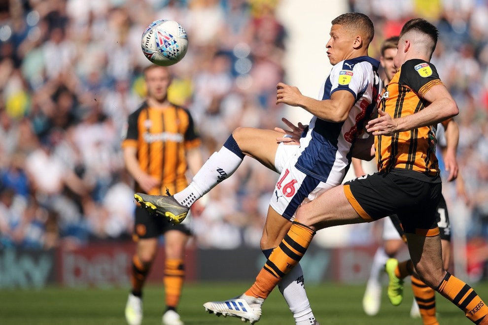 西布朗比分预测,西布朗vs狼队比赛一度中断