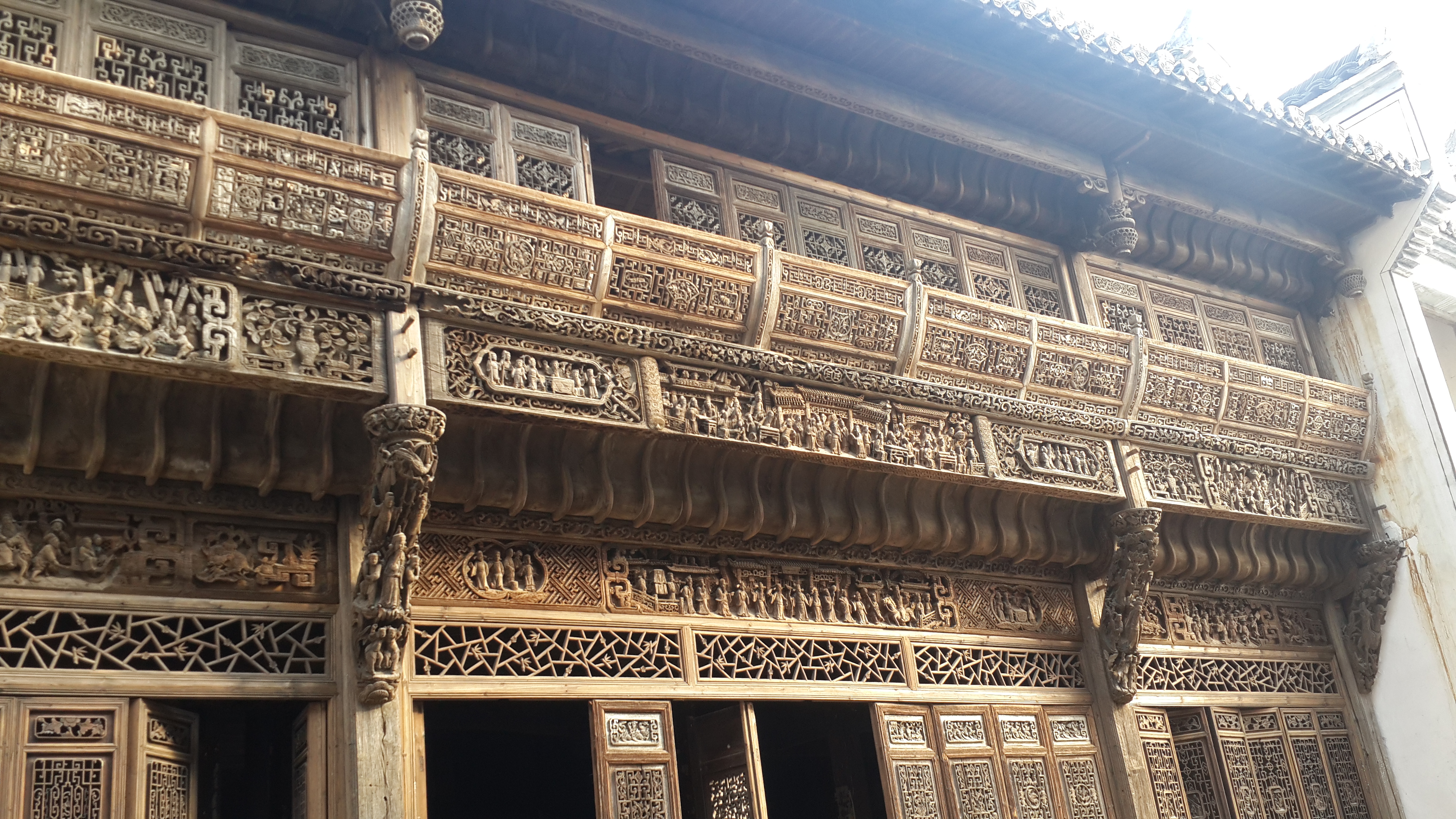 农村破旧老民居如何改造为特色民宿？可自住可出租，半年赚回房钱