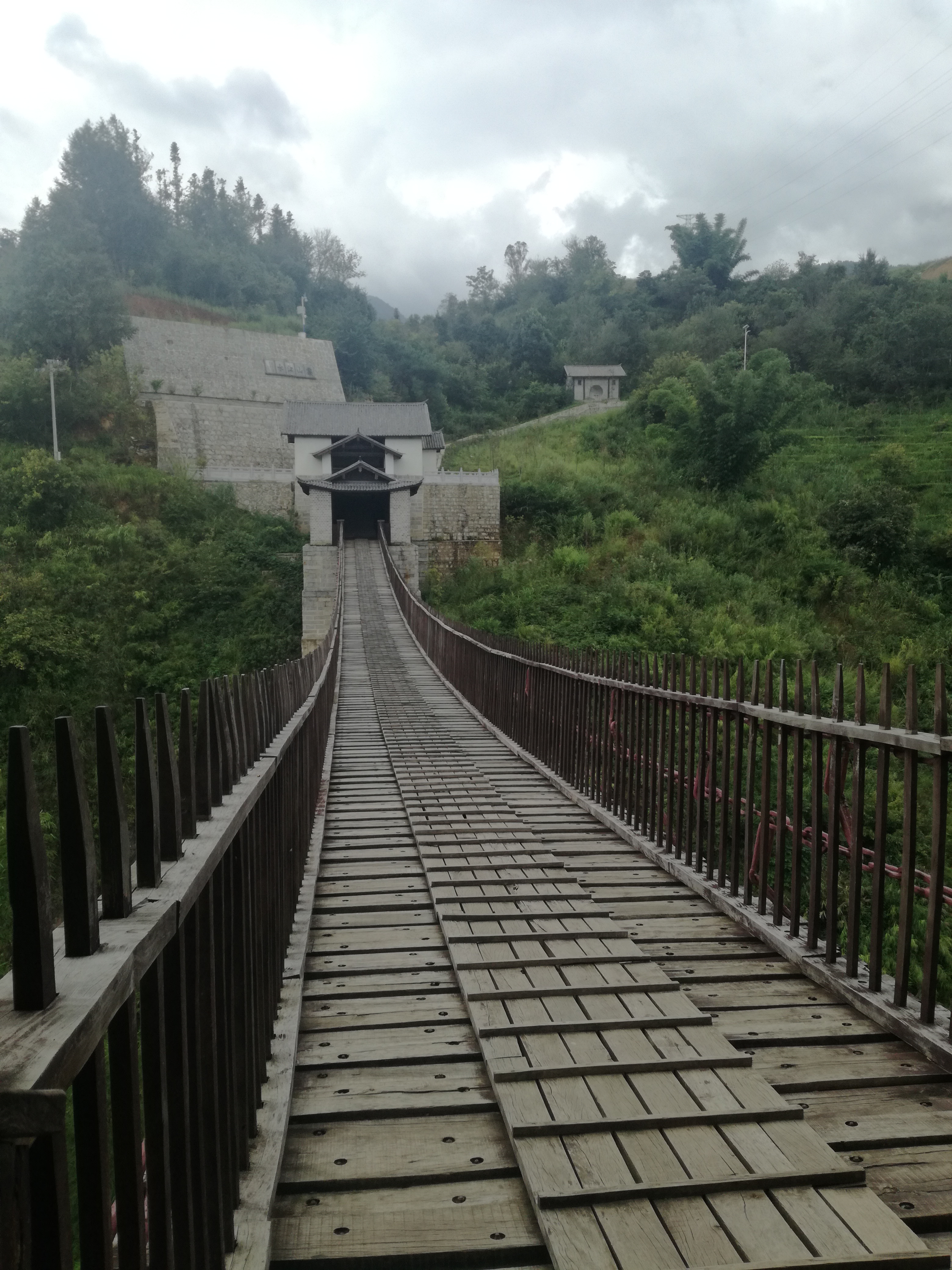 游玩凤庆,临沧市凤庆县景点青龙桥