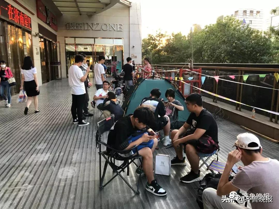 倒卖二手鞋赚钱,2023年倒卖aj赚钱吗