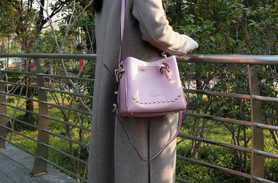 薇缇包包算什么档次,微缇包属于奢侈包吗