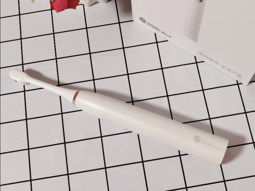 华为智选力博得星钻电动牙刷拆解,华为智选力博得声波电动牙刷星钻