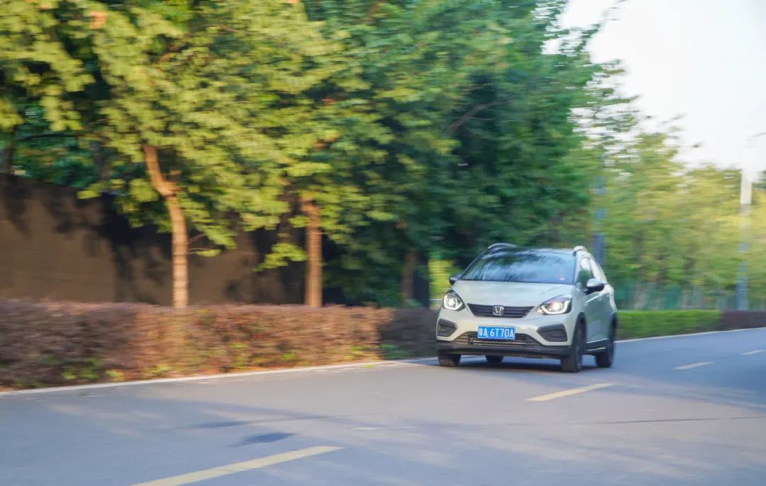 a0级最强动力燃油车,2021飞度潮享版试驾视频