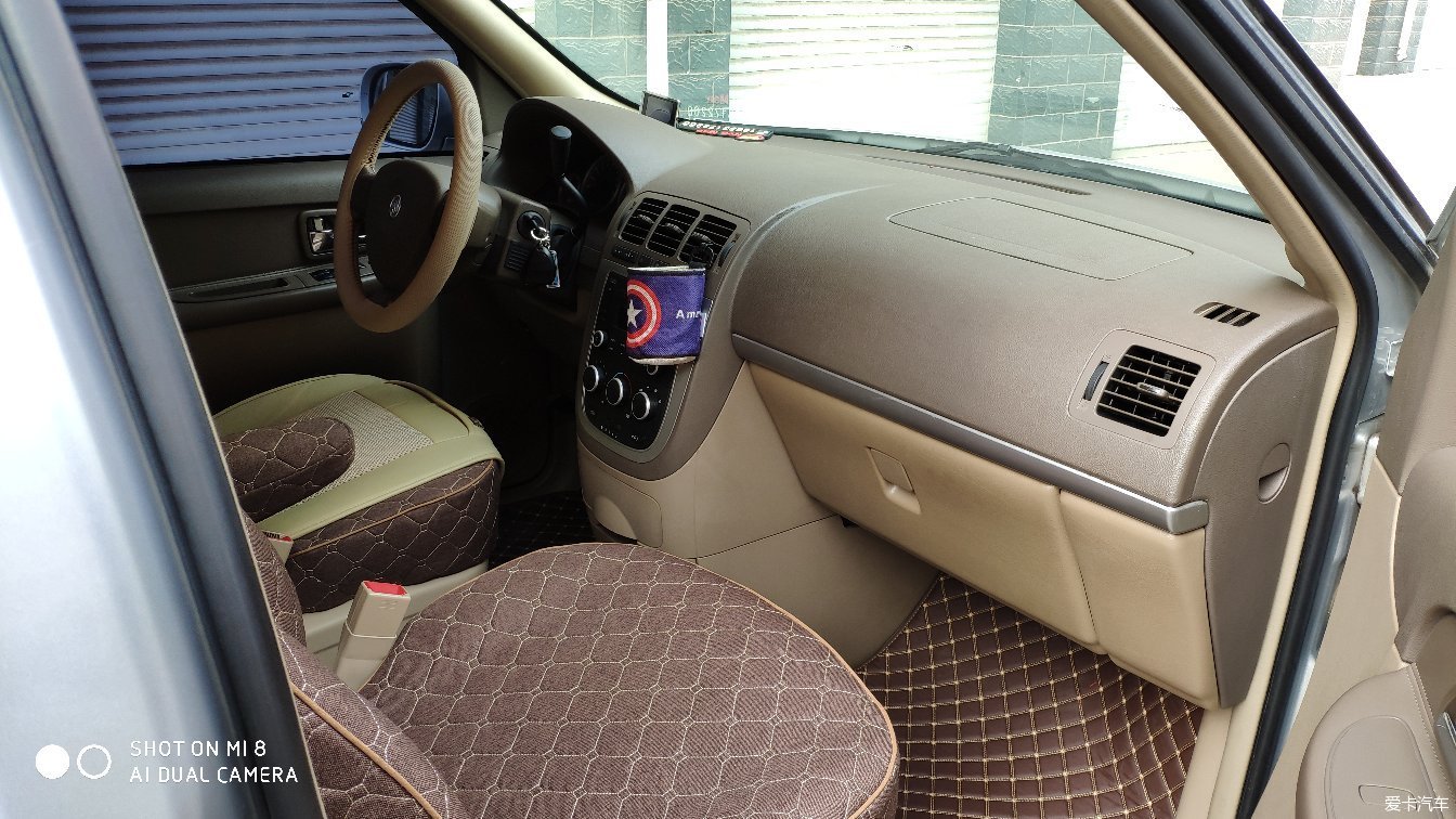 gl8和丰田塞纳,花33万元没要gl8选择丰田塞纳