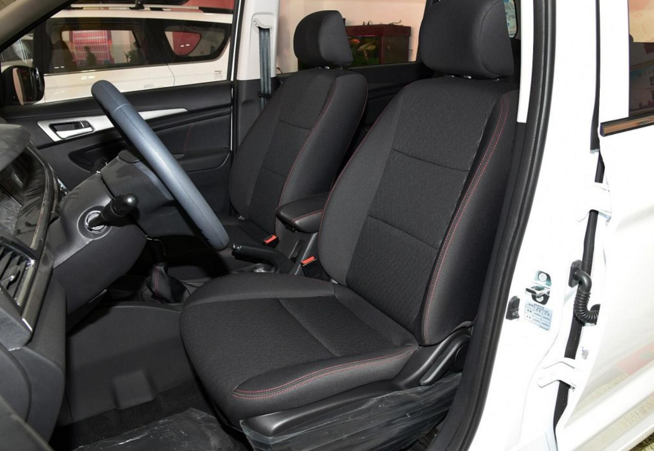 长安欧尚a600mpv自动挡二手,欧尚a600算是mpv吗