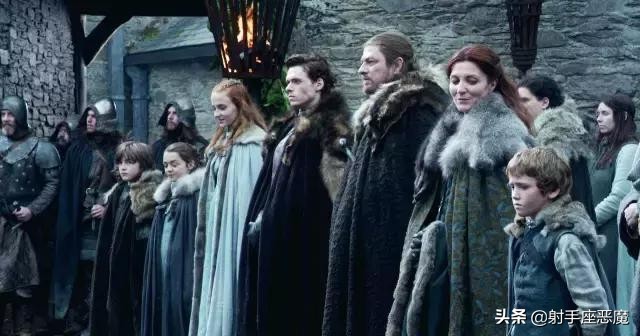 权力的游戏凯特琳家族,凯特琳徒利第一集收到什么信