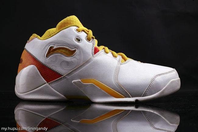 国潮李宁发展史,国潮李宁鞋