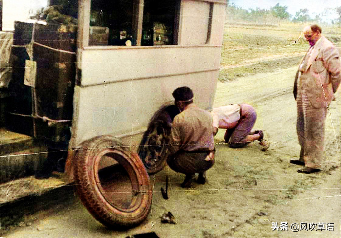 1933年的陕西西安，木头造的汽车，穿着衣服的飞机