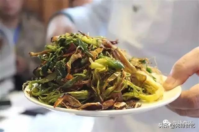 卤水中有刺鼻的药味,卤水药味太重怎么补救