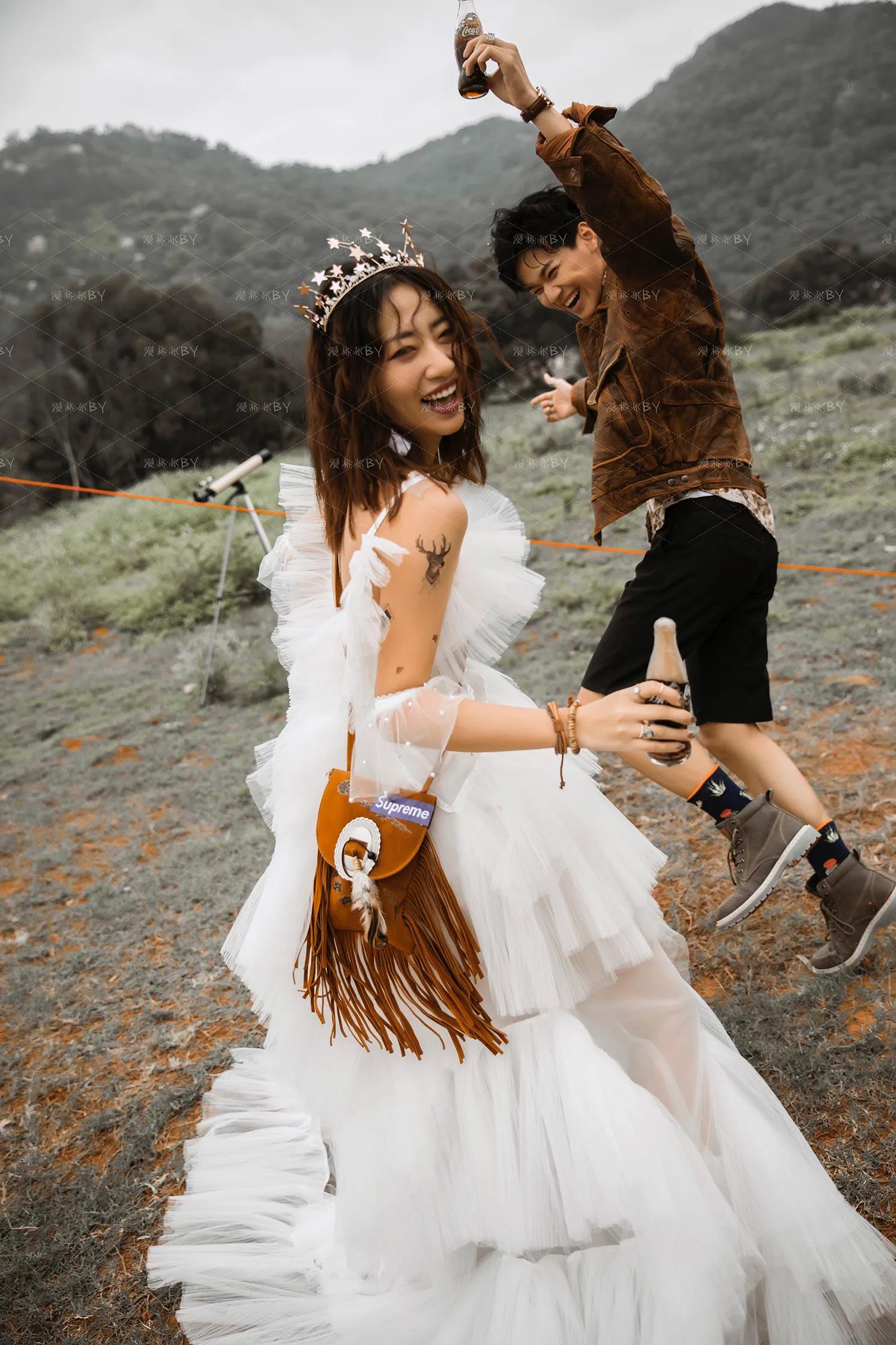 提前十天拍婚纱照来得及吗,婚纱照一般多长时间可以拍出来