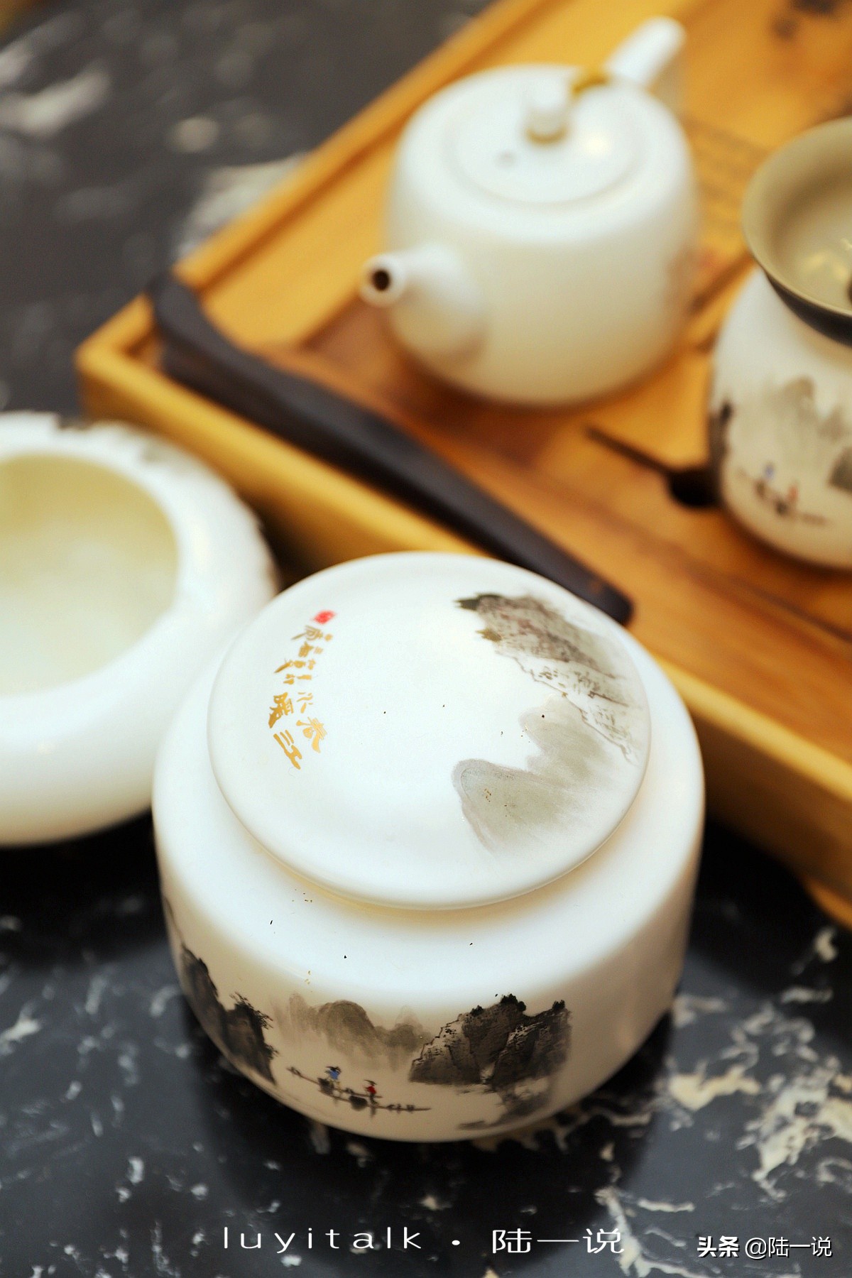 路过都不敢进，今天中午鼓起勇气去吃，花了我4000元，值