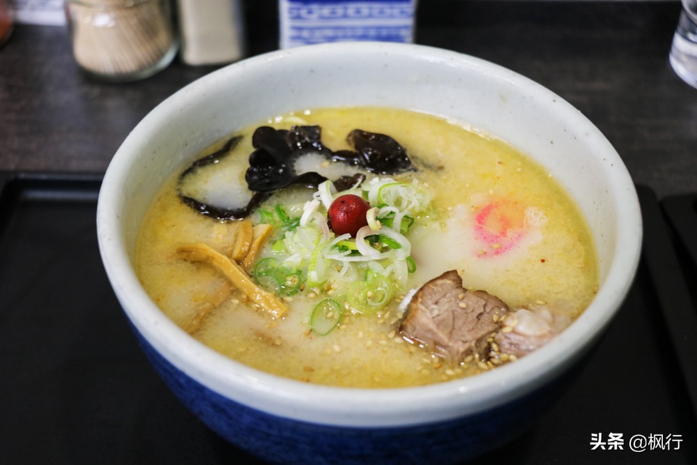 日本拉面是否还值得做,日本拉面到底好吃吗