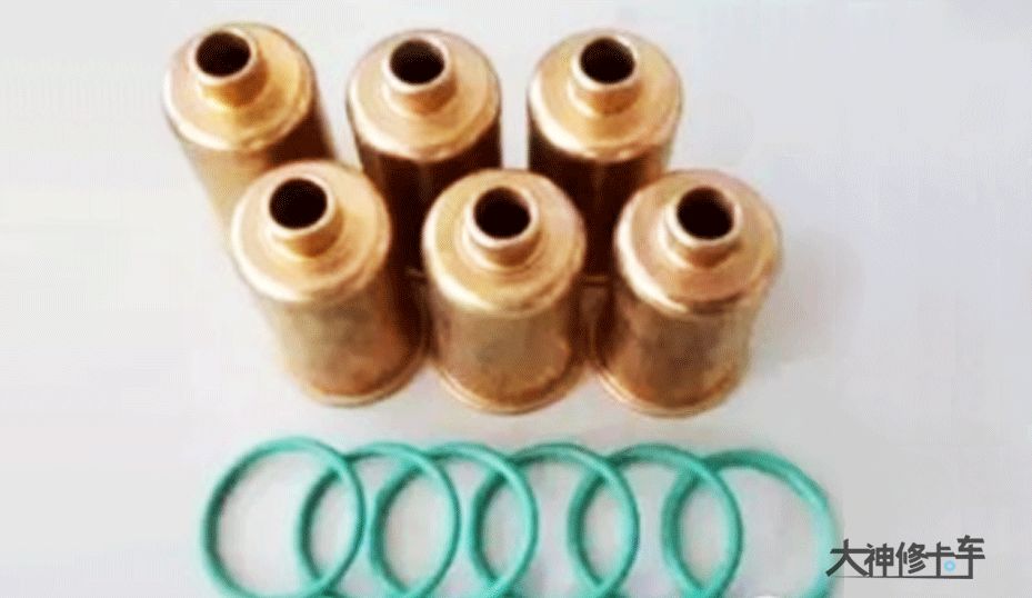 发动机压力过大冷却液一直漏水,发动机冷却液出问题了要修多久