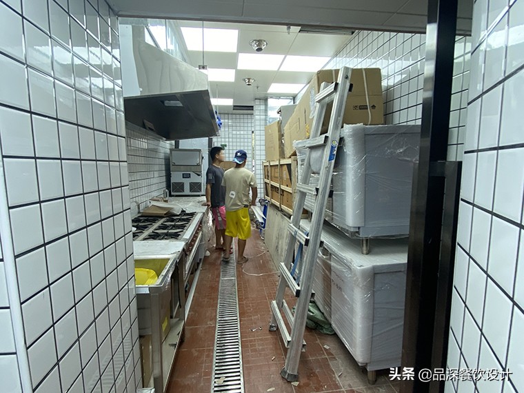 餐饮公司发展连锁加盟需要什么,餐饮连锁加盟店如何才能人气爆棚