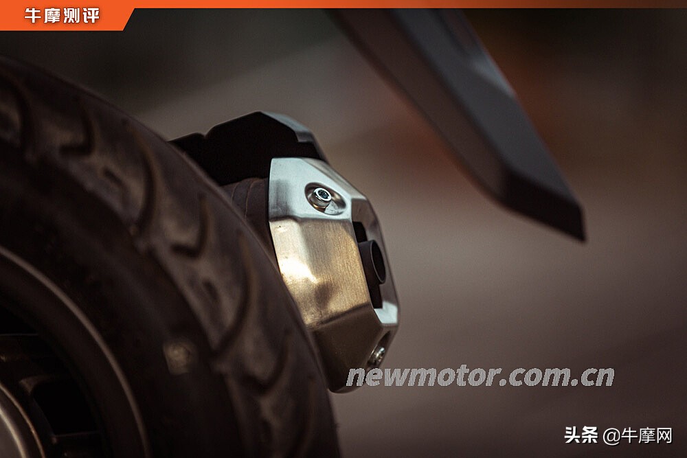 五羊本田nx125和雅马哈巧格哪个好,新款五羊本田nx125踏板车骑行感受