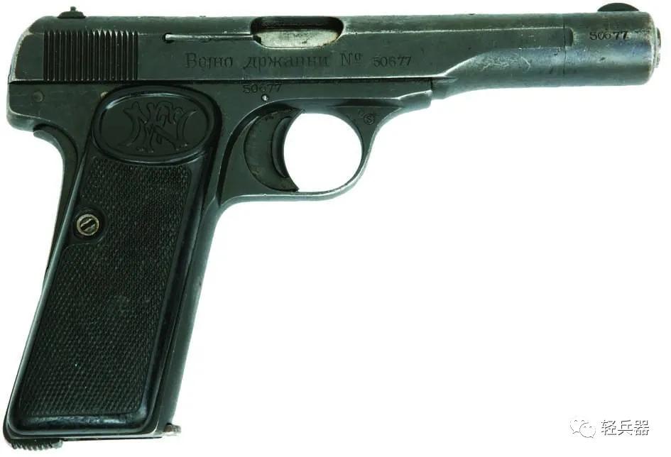 “日国”不是日本?“长脖撸子”是谁?身上居然有两国铭文:追踪大连警用手枪(8)