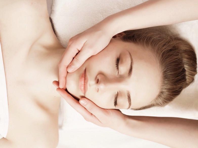 女人脸部美容穴,女人最有效的美容穴