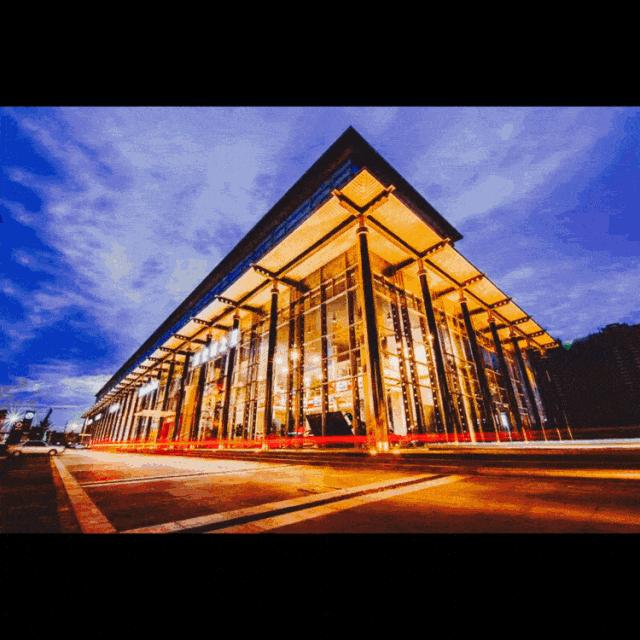 西安人，这300份圣诞礼包我要免费送给你！速抢！