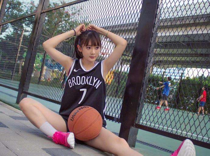 为什么踢足球的都讨厌篮球,为什么喜欢踢足球不喜欢打篮球