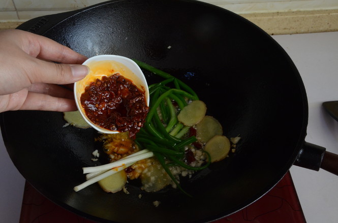 东北的铁锅炖好有食欲,这才是最牛的东北铁锅炖鱼